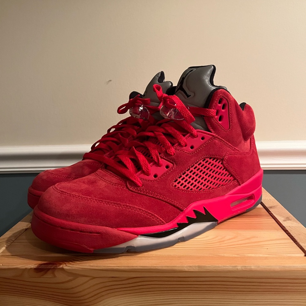 Jordan 5 ‘Red Suede’